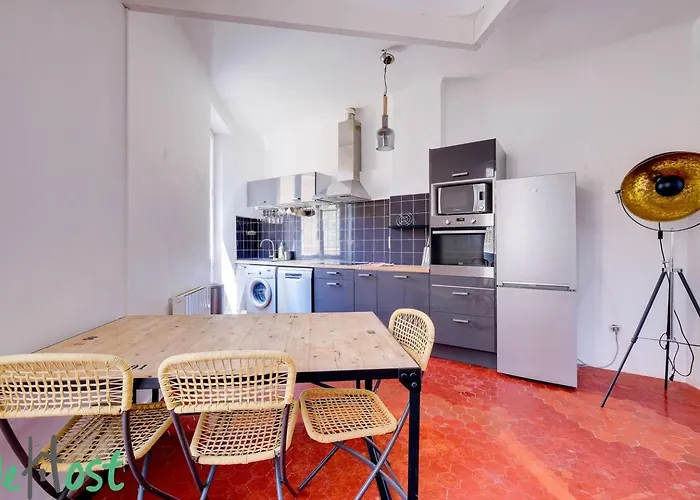 Trois Rois - Apt Spacieux A La Plaine - Cours Julien